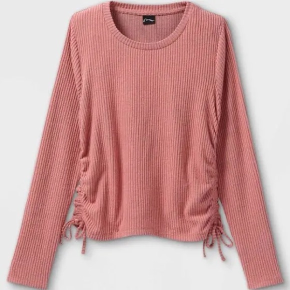 Girls' Art Class Coral Side Cinch Long Sleeve T-
Shirt. Size S (6/6X) - Picture 2 of 5